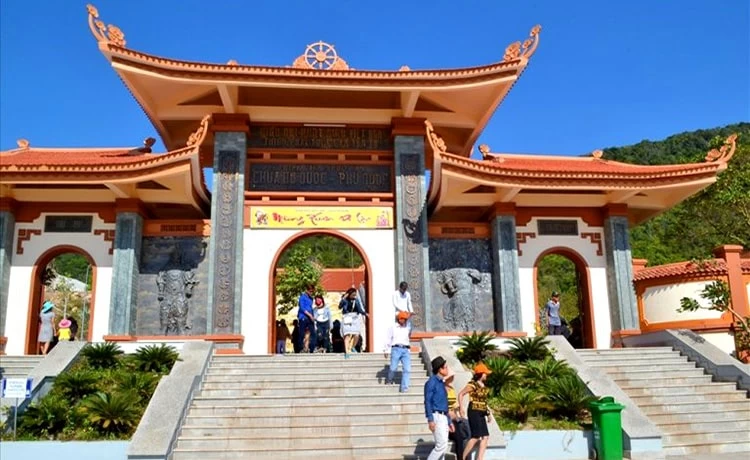 Tour Cáp treo Hòn Thơm - Công viên Nước - Tham quan Nam đảo Phú Quốc 1 ngày