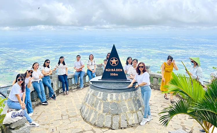 đặt vé Cáp treo núi Bà Đen Tây Ninh