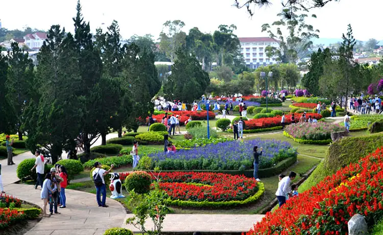 vườn hoa thành phố đà lạt